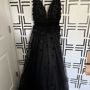 Max Duggal Ball Gown - Size 10